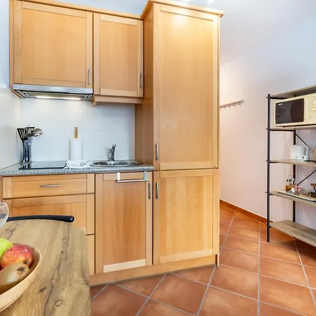 Dona Ana アパート ラゴス